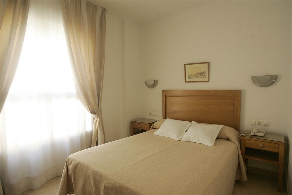 Hotel Goartin مالقة المظهر الخارجي الصورة