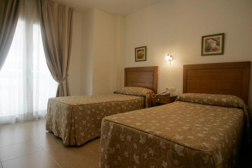 Hotel Goartin مالقة الغرفة الصورة