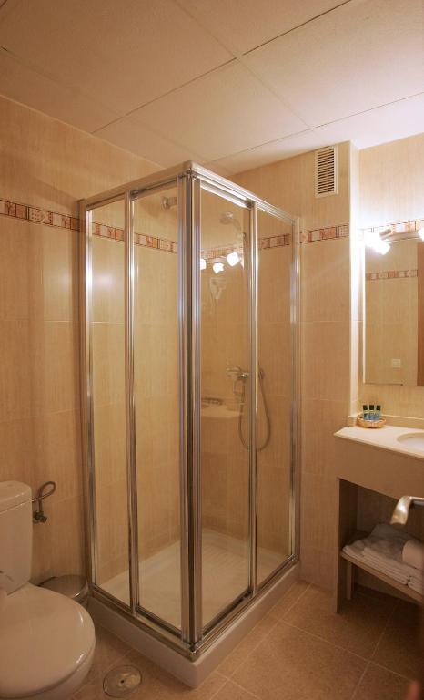 Hotel Goartin مالقة الغرفة الصورة
