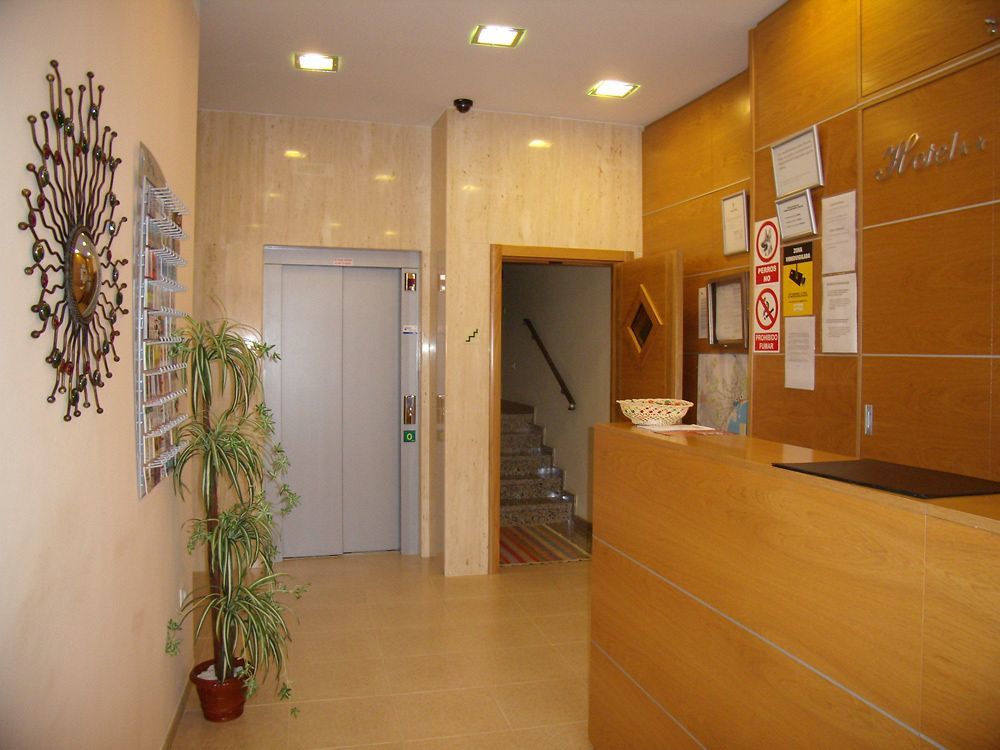 Hotel Goartin مالقة المظهر الخارجي الصورة