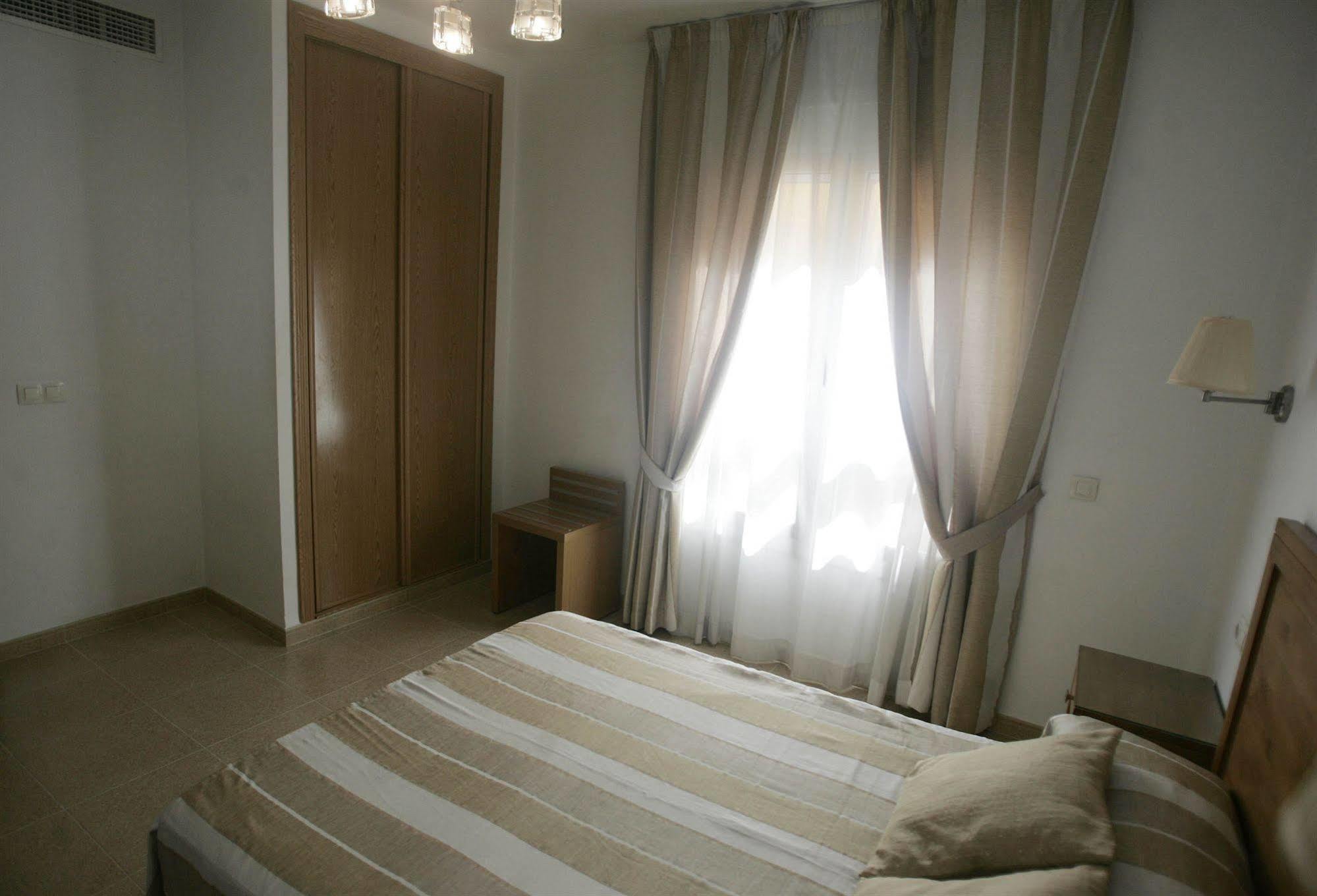 Hotel Goartin مالقة المظهر الخارجي الصورة